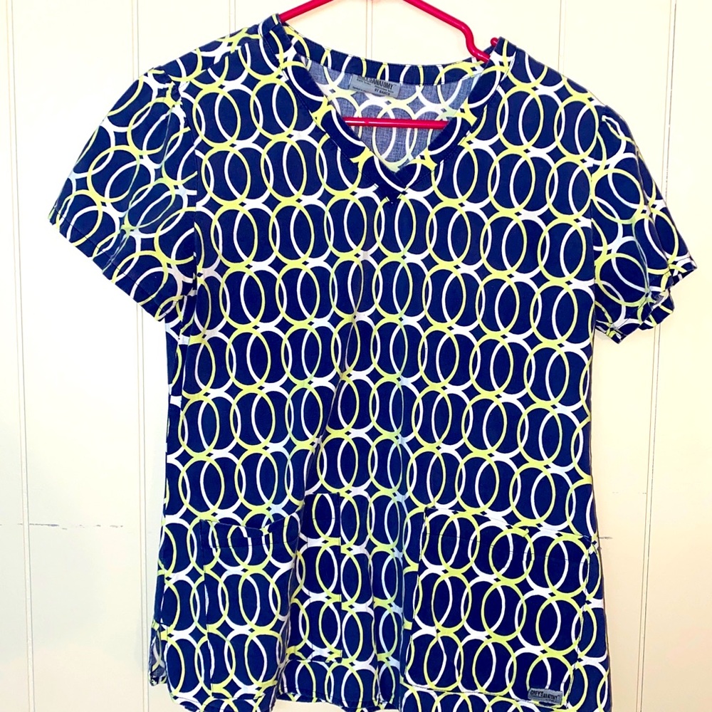 Grey’s anatomy scrub top size small